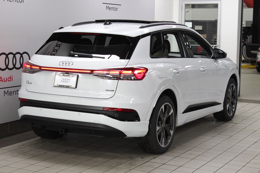 2024 Audi Q4 e-tron Premium 6