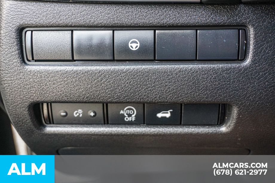 Used 2025 Gray Nissan SV image 44