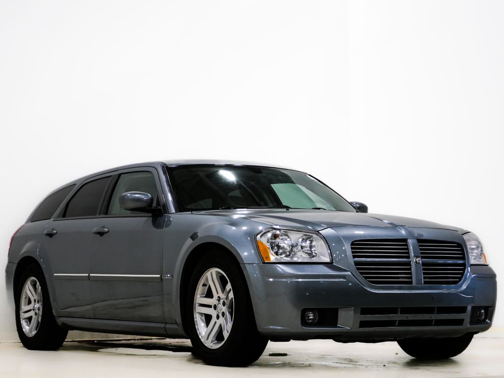 2006 Dodge Magnum R/T RWD