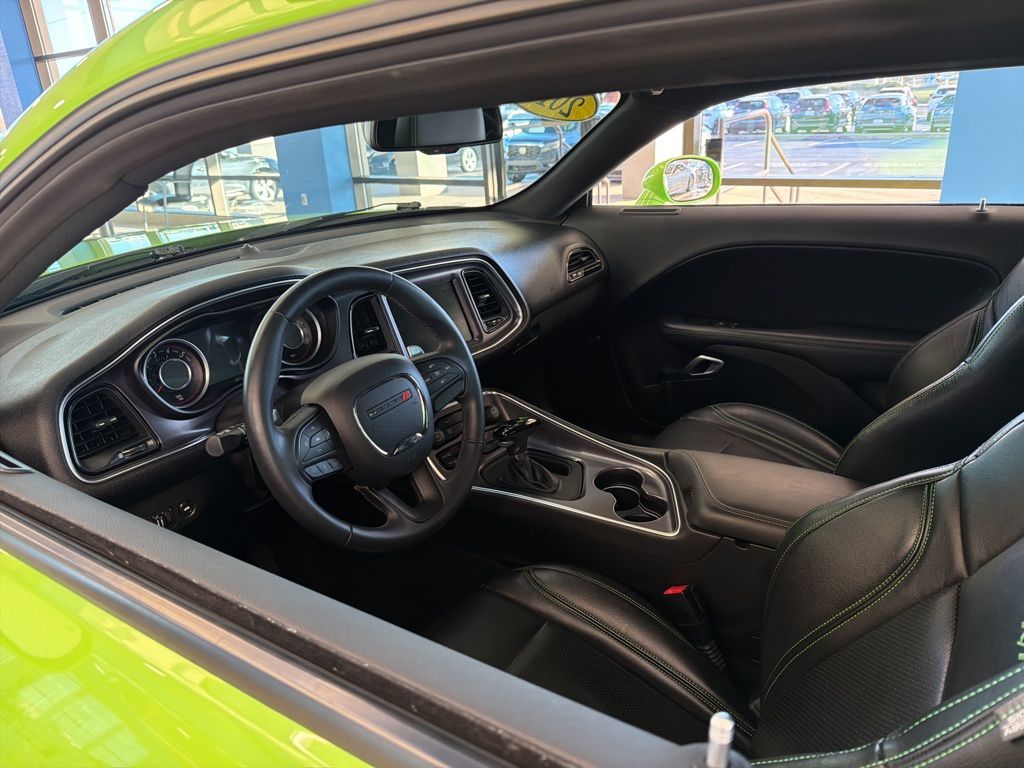 Thumbnail: 2015 Dodge Challenger - 11