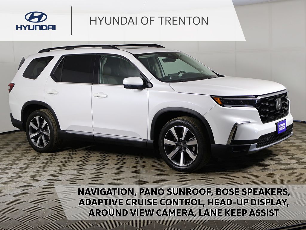 Platinum White Pearl 2023 Honda Pilot Elite AWD SUV / Crossover All-Wheel Drive Automatic