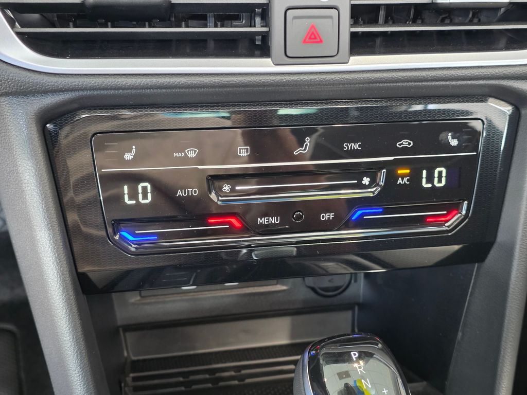 2026 Volkswagen Taos 1.5T SE Blue at Subaru and VW of Moon Township