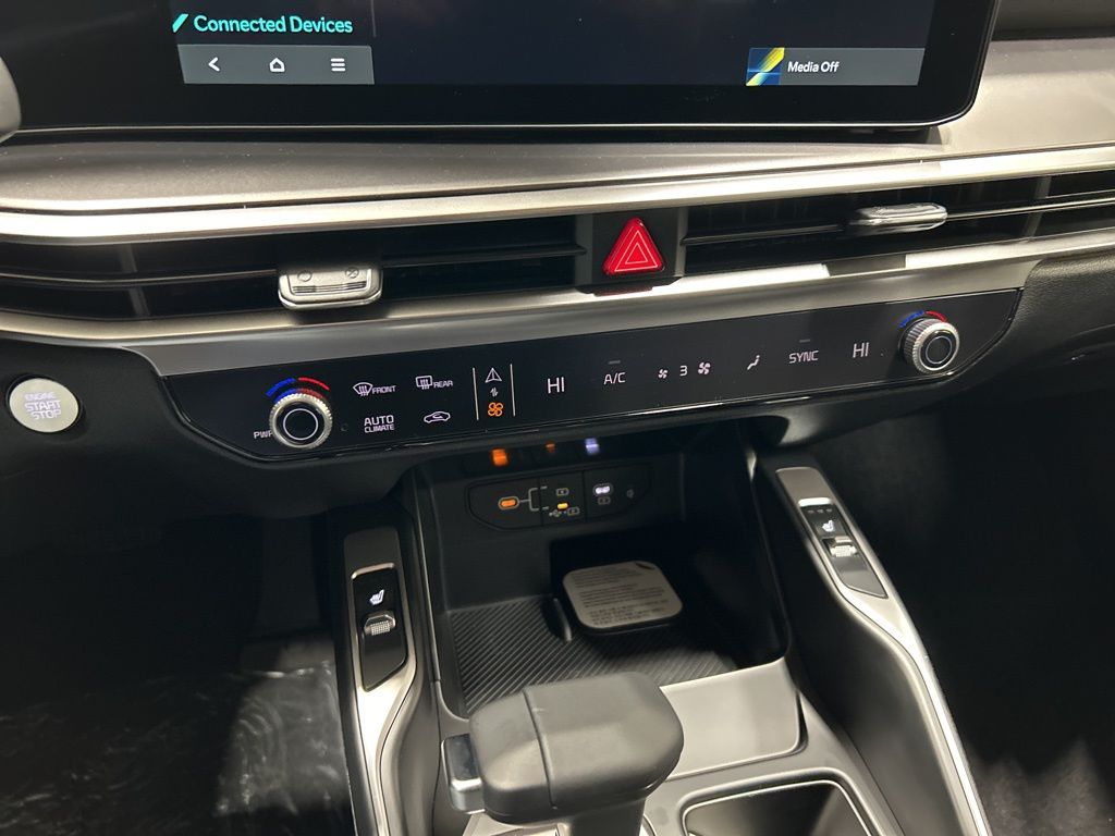 new 2026 Kia Sorento car, priced at $38,465