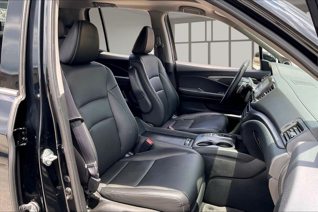 Used 2022 Honda Ridgeline Truck