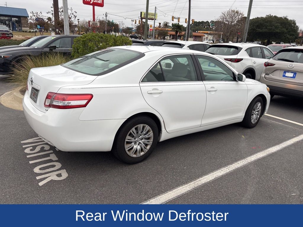 2011 Toyota Camry LE