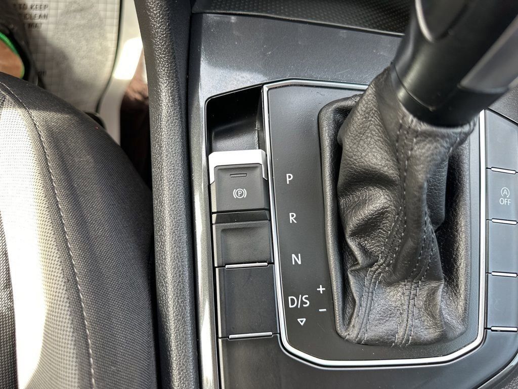 2019 Pure White Volkswagen Tiguan 2.0T S FWD SUV
