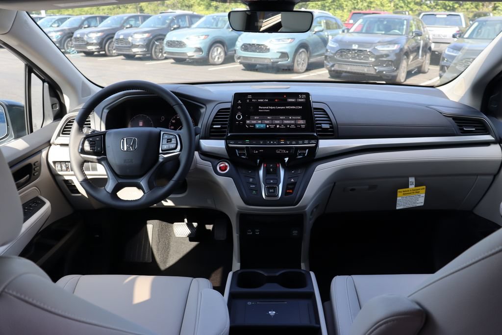 Thumbnail: 2026 Honda Odyssey - 18