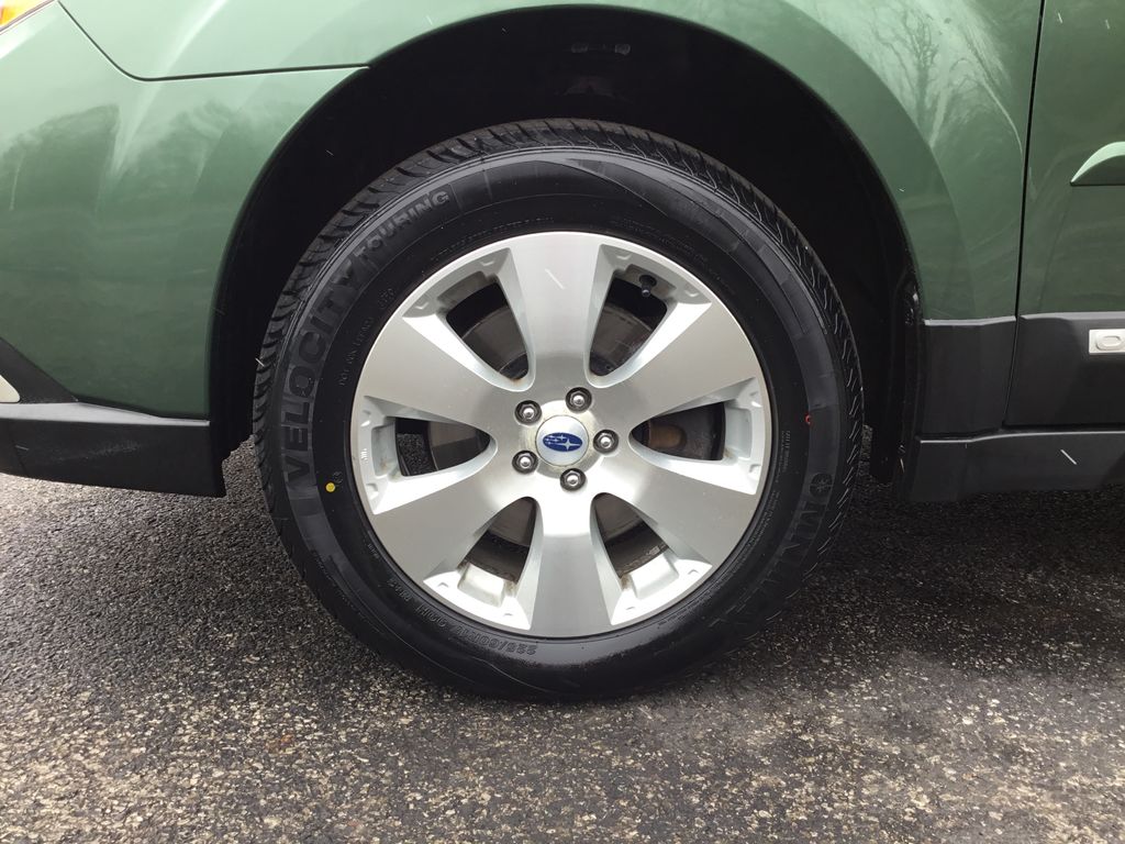 Thumbnail: 2012 Subaru Outback - 9