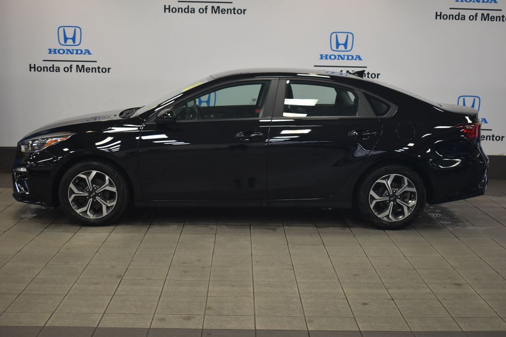 Thumbnail: 2020 Kia Forte - 4