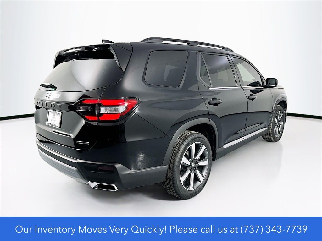 New Car 2025 Honda Pilot  Touring For Sale Under $50,000 In Austin, Texas