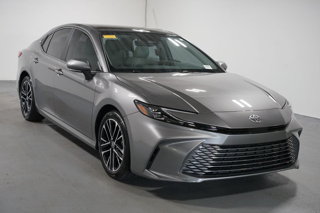 Thumbnail: 2025 Toyota Camry - 3