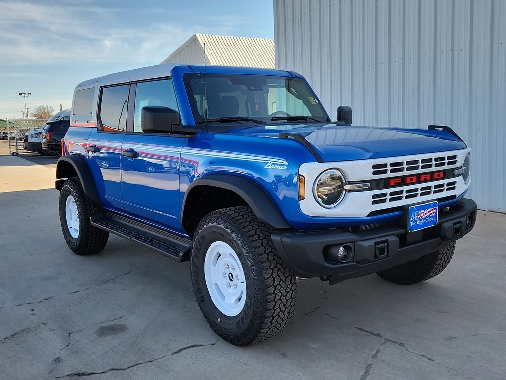 2026 Ford Bronco Heritage Edition 4-Door 4WD