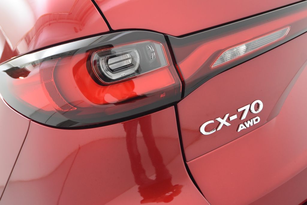 2025 Mazda CX-70 PHEV Premium photo