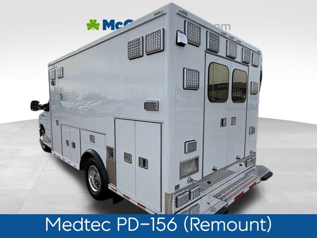 New 2026 White Ford Base image 4