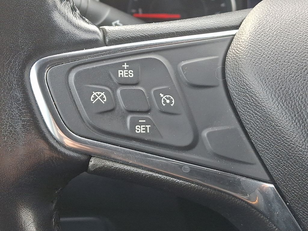 Thumbnail: 2019 Chevrolet Equinox - 21