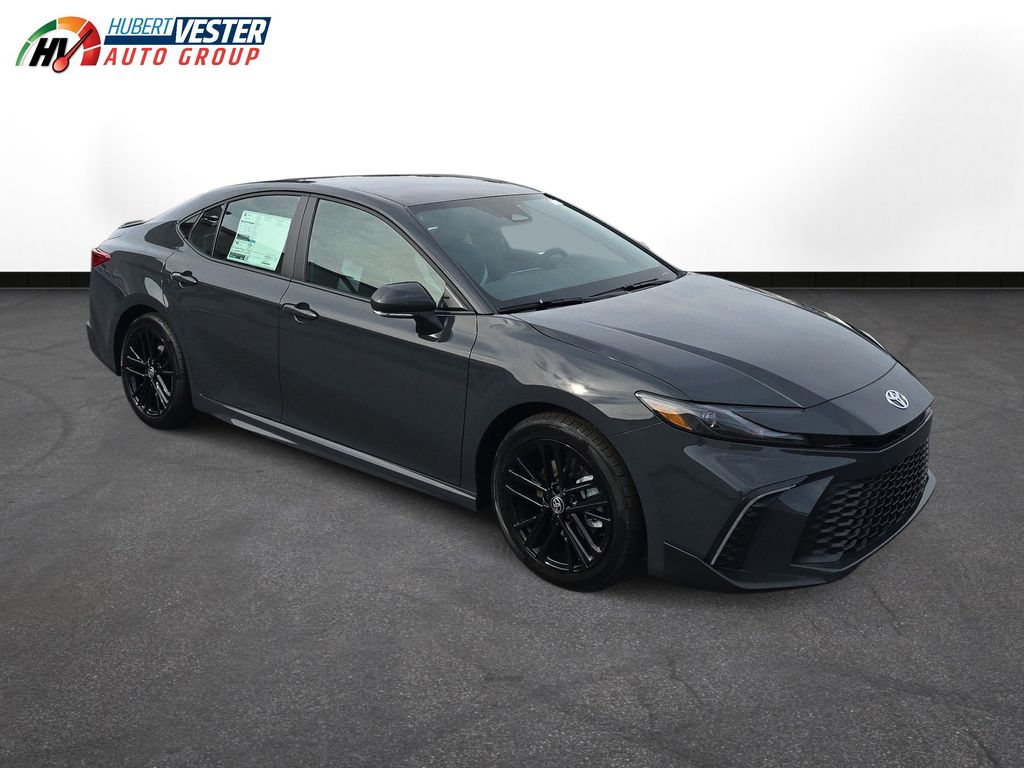 2026 Toyota Camry SE photo 4