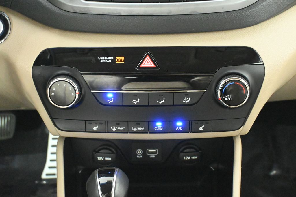 2017 Hyundai Tucson Sport 21