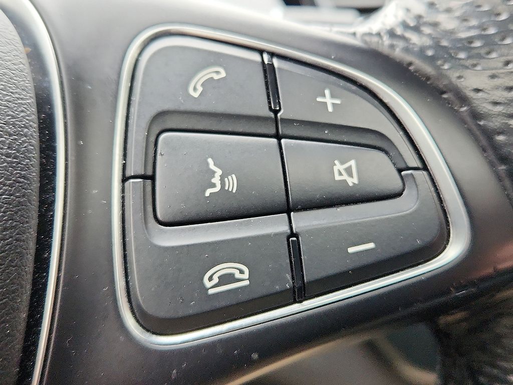 Thumbnail: 2018 Mercedes-Benz GLE - 24