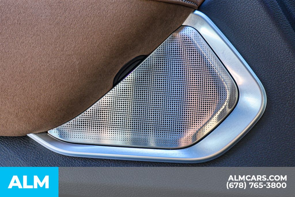 Used 2025 Black INFINITI SENSORY image 46