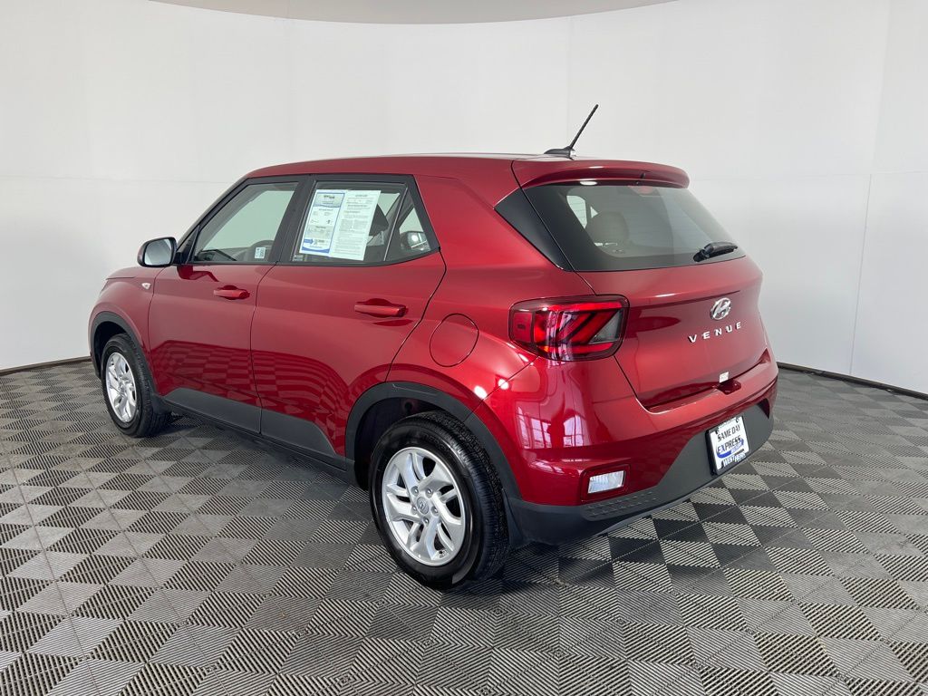 Certified Used 2025 Red Hyundai SE image 12