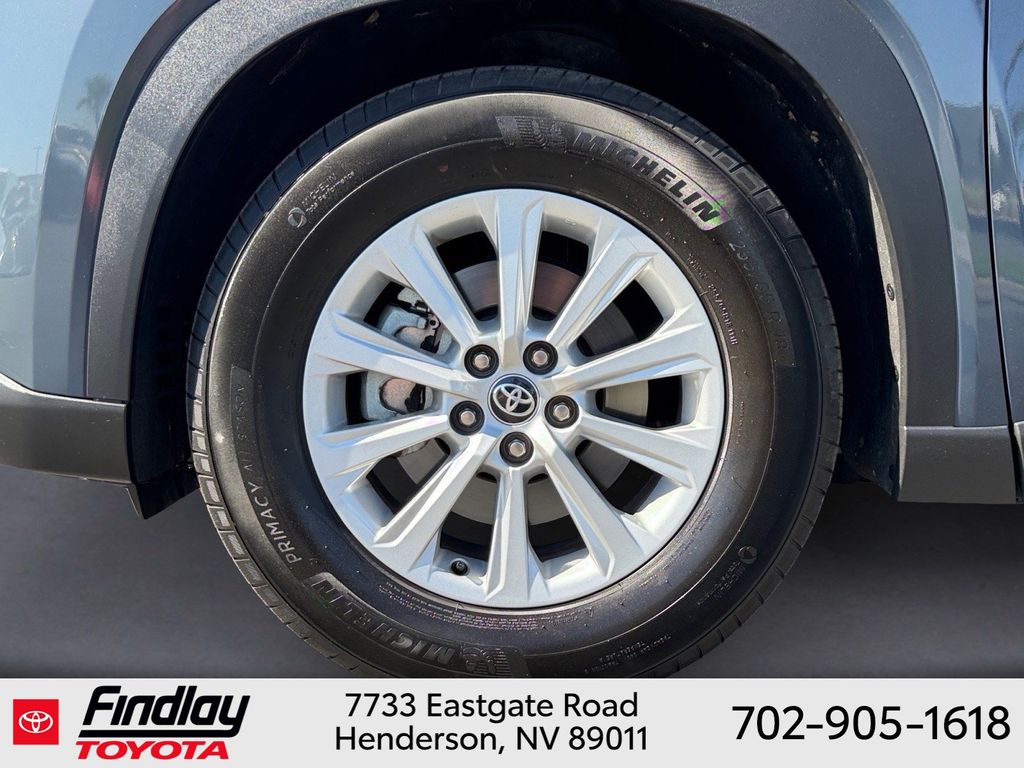Used 2025 Toyota Grand Highlander SUV