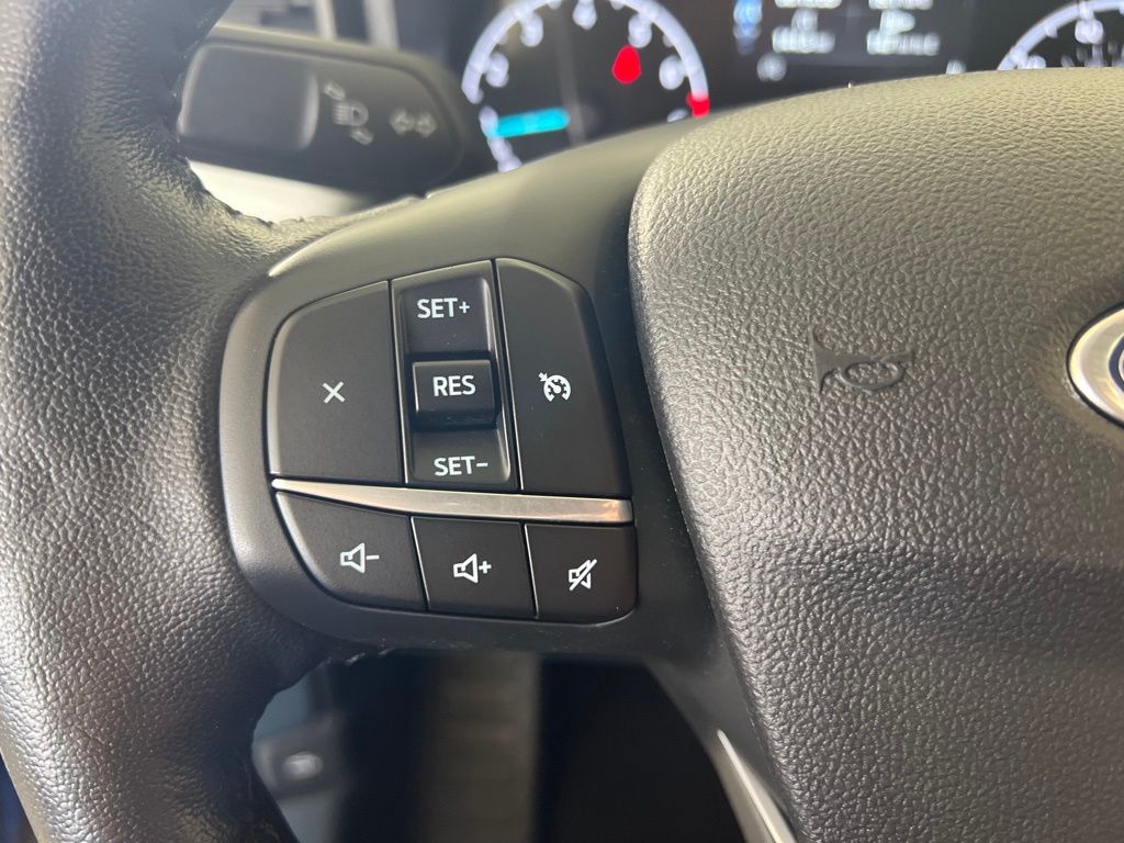 Used 2022 Blue Ford XLT image 20