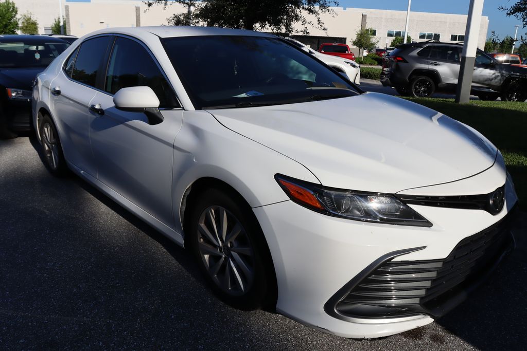 Thumbnail: 2022 Toyota Camry - 6
