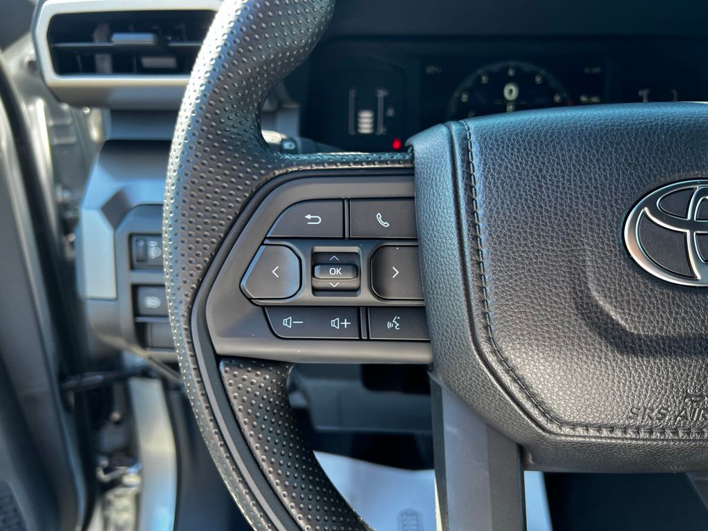 2025 Toyota Tacoma SR5 Double Cab photo 22