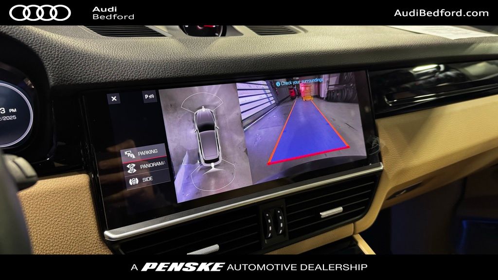 Thumbnail: 2019 Porsche Cayenne - 16