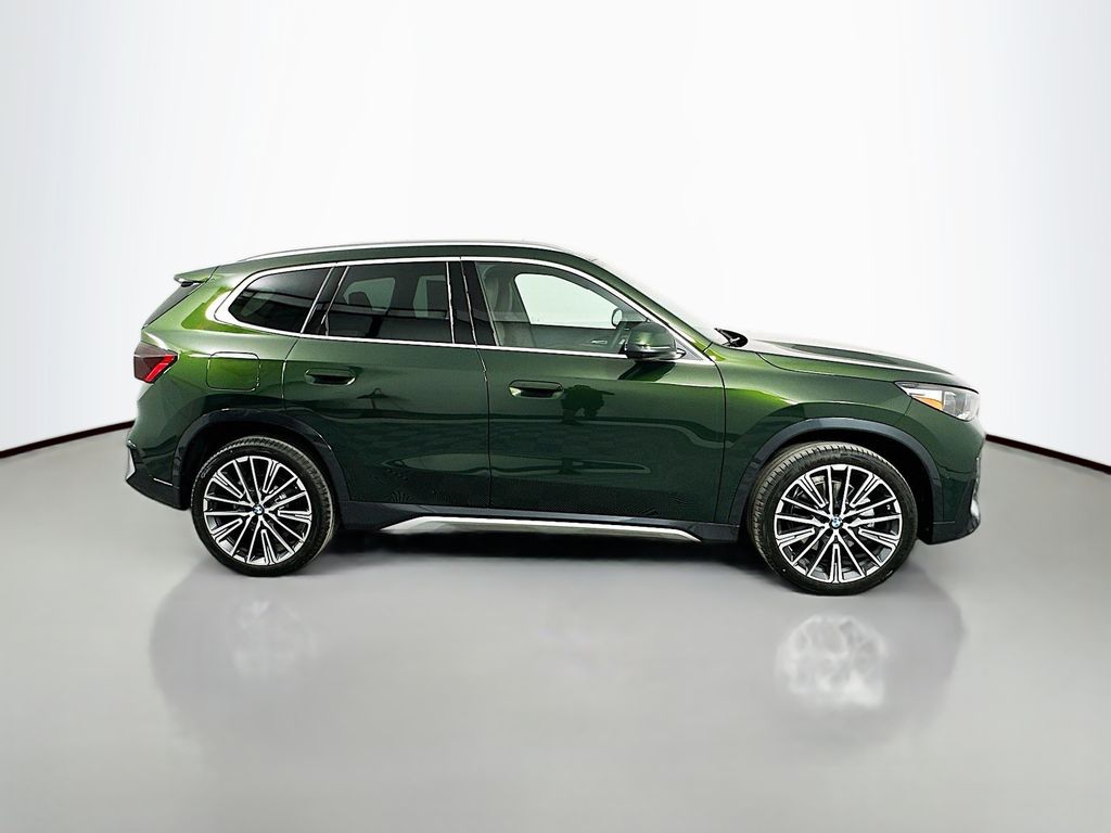 Thumbnail: 2025 BMW X1 - 4
