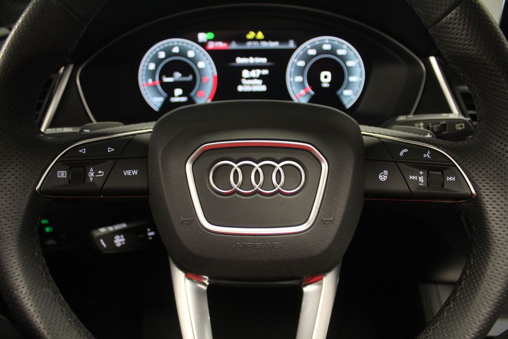 Thumbnail: 2024 Audi Q5 - 26