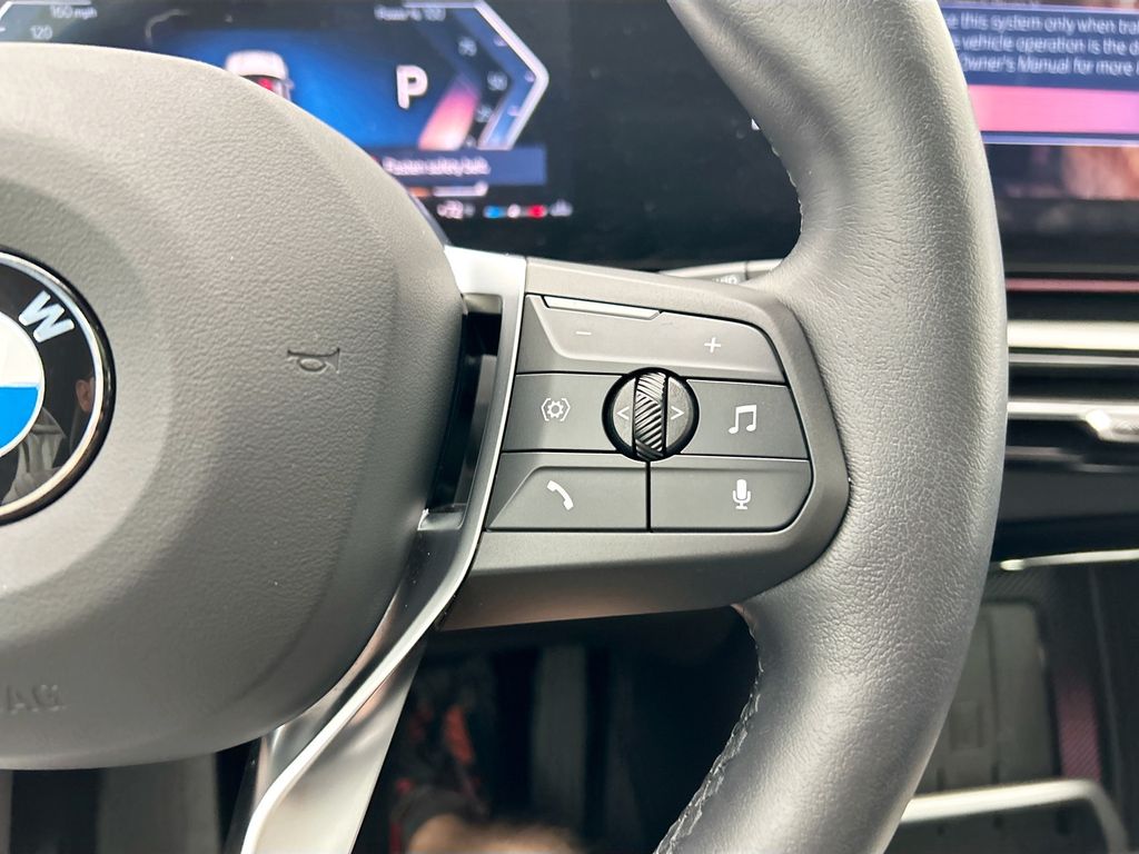 Thumbnail: 2025 BMW X1 - 12