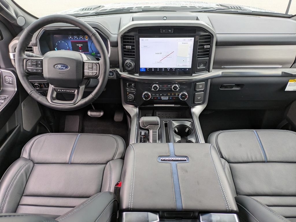 2025 Ford F-150 Platinum