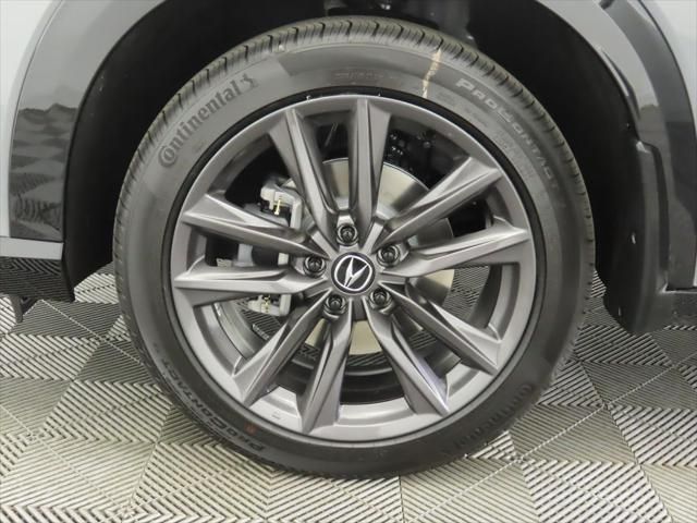 Thumbnail: 2025 Acura ADX - 31