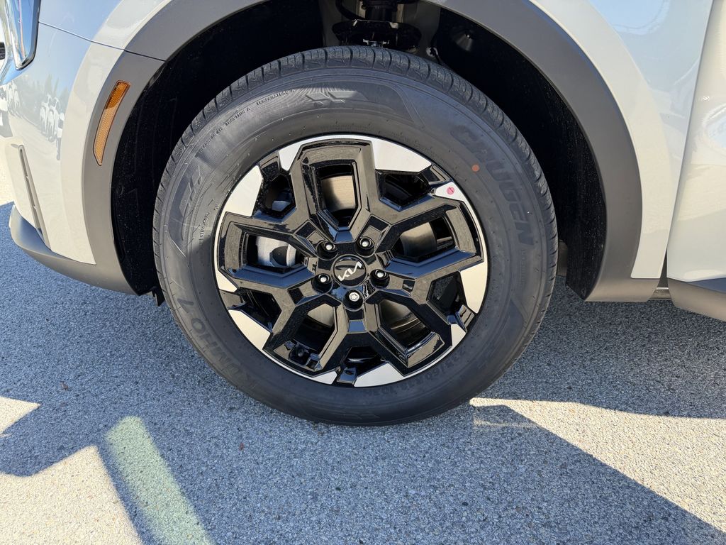 new 2026 Kia Sorento car, priced at $31,271