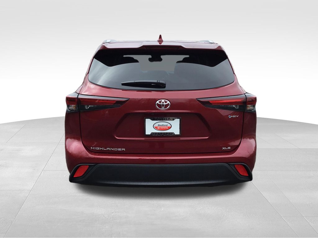 Thumbnail: 2026 Toyota Highlander - 4