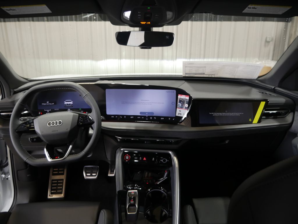 Thumbnail: 2026 Audi SQ5 - 25