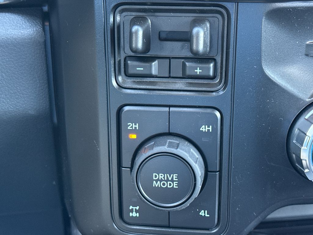 New 2026 Gray Ford Lariat image 36