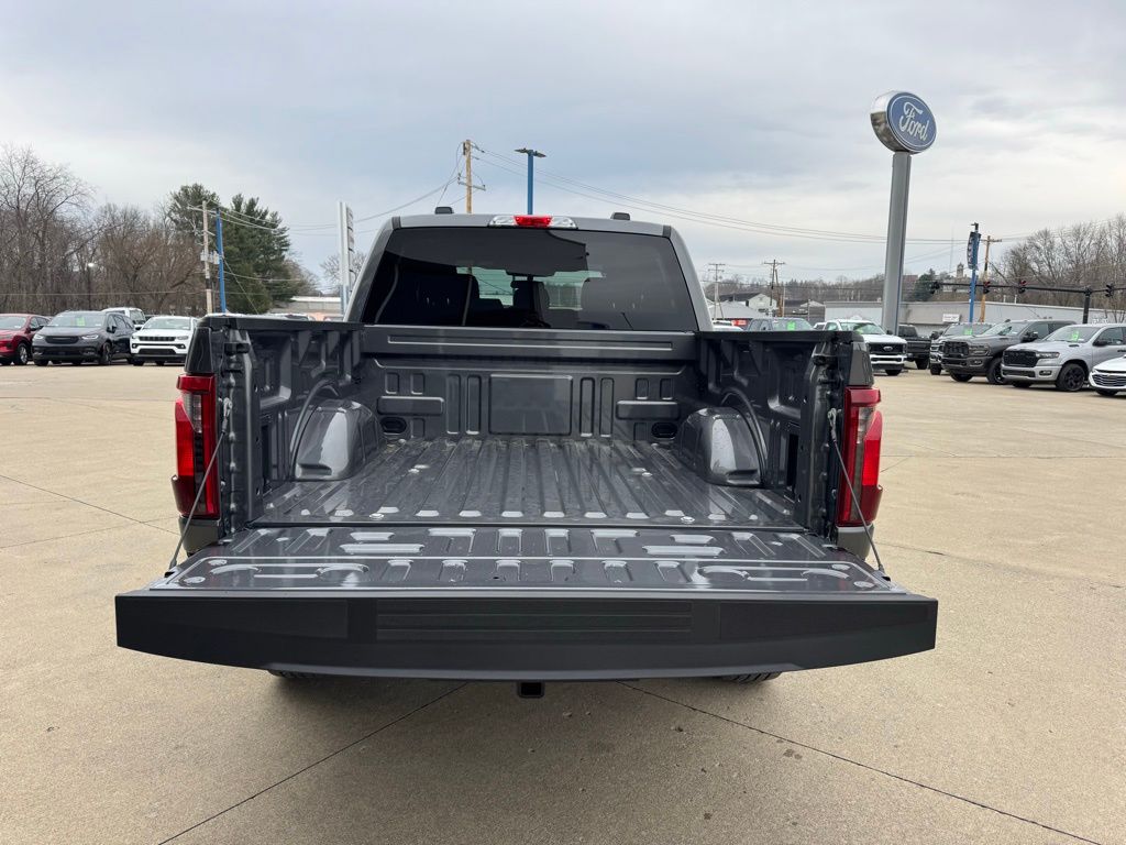 View vehicle photo 6