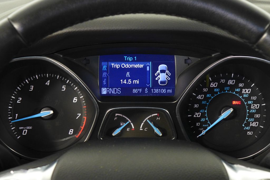 Thumbnail: 2012 Ford Focus - 26