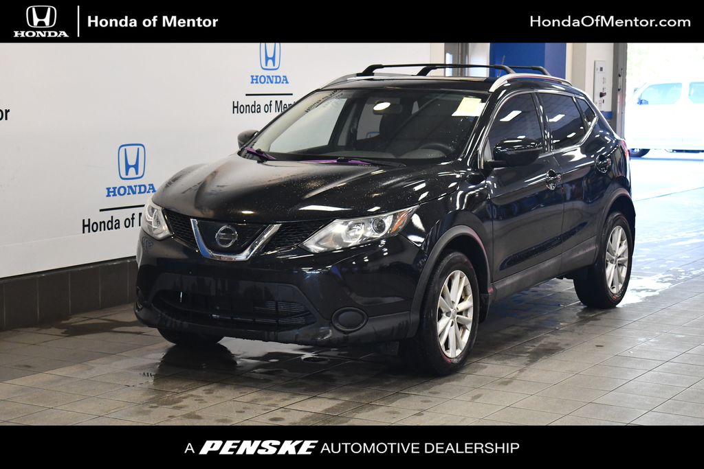 Thumbnail: 2018 Nissan Rogue Sport - 1