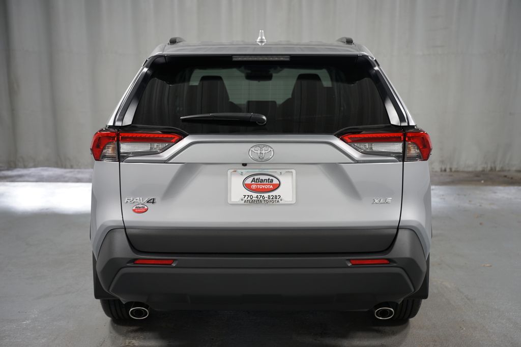 2025 Toyota RAV4 XLE 7