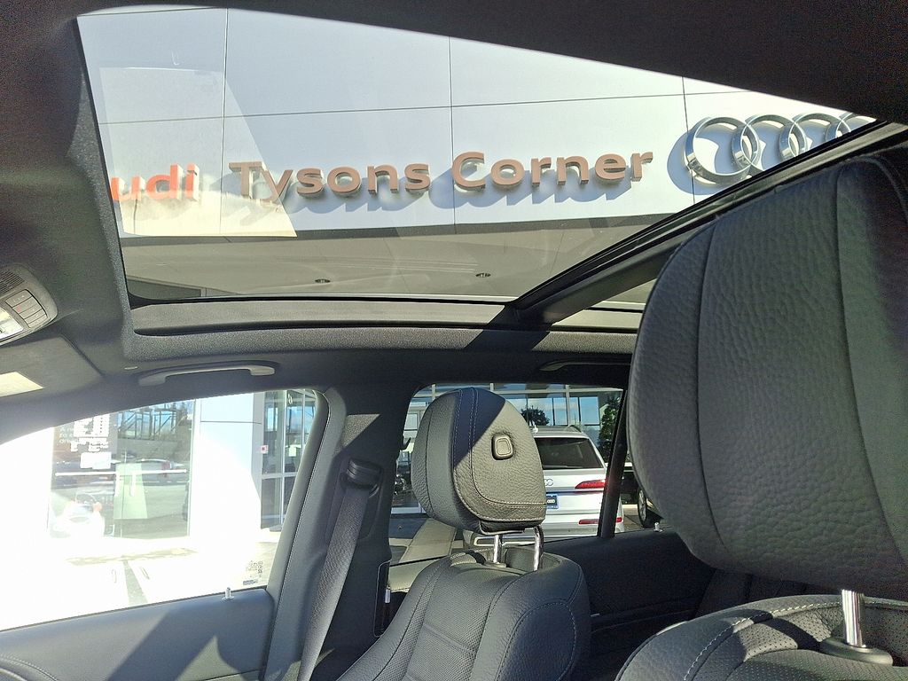 Thumbnail: 2024 Mercedes-Benz GLE - 14