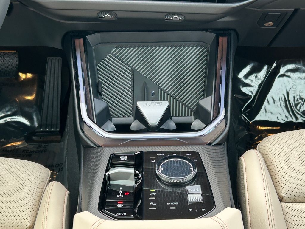 Thumbnail: 2026 BMW X3 - 27