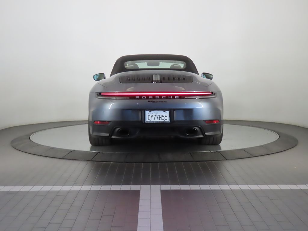 Thumbnail: 2025 Porsche 911 - 6