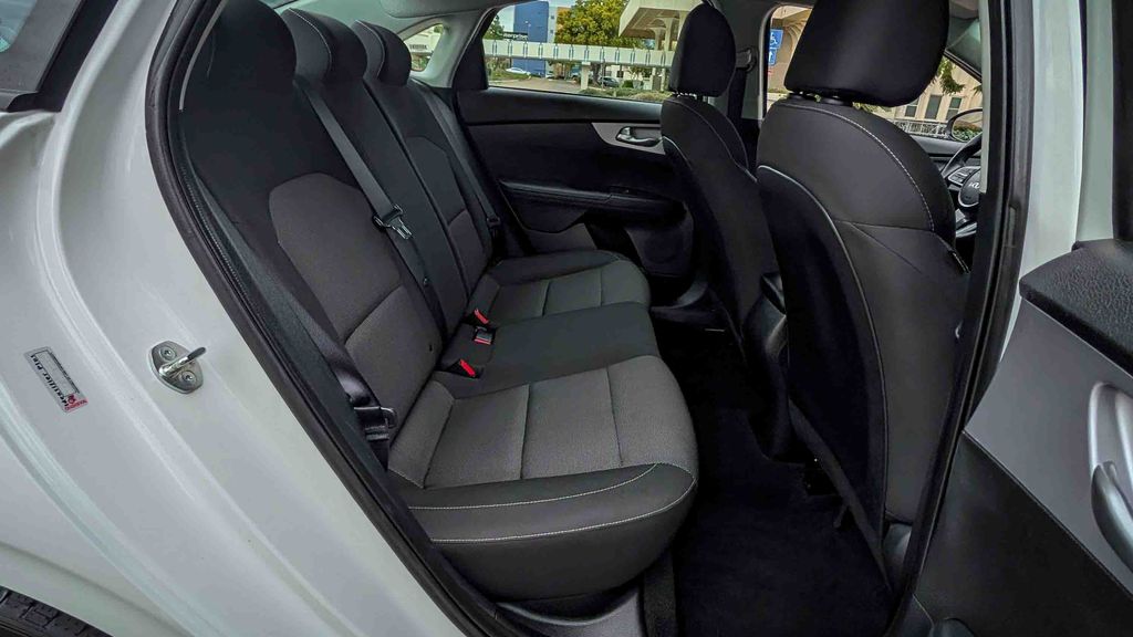 Used 2024 Kia Forte LXS 4D Sedan