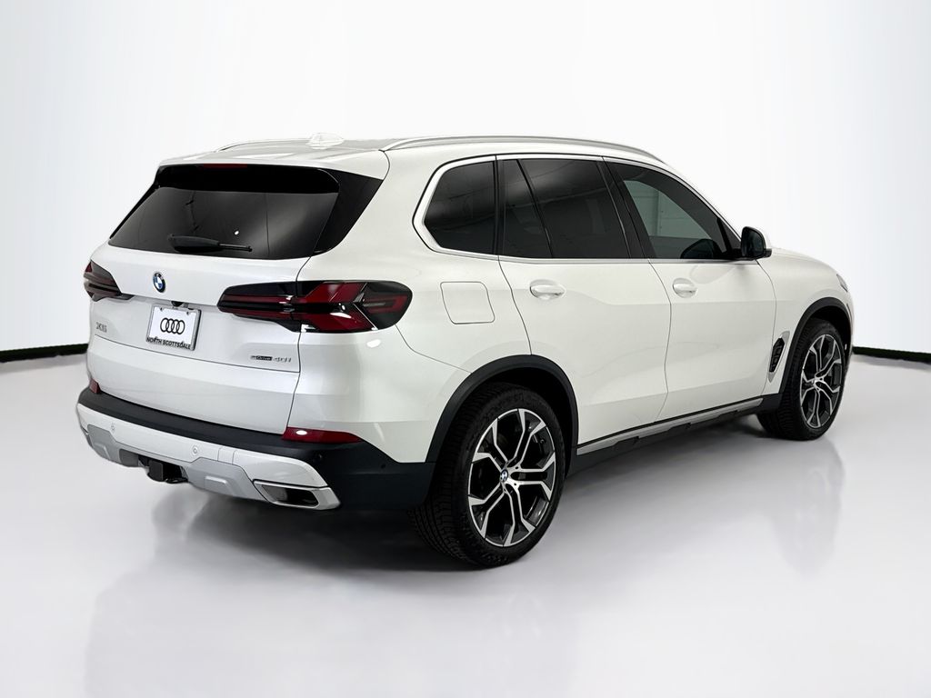 Thumbnail: 2024 BMW X5 - 7
