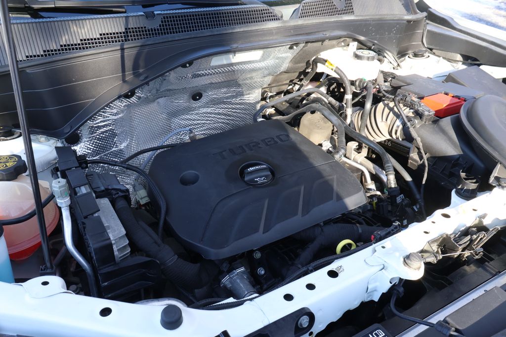 Thumbnail: 2023 Chevrolet TrailBlazer - 16