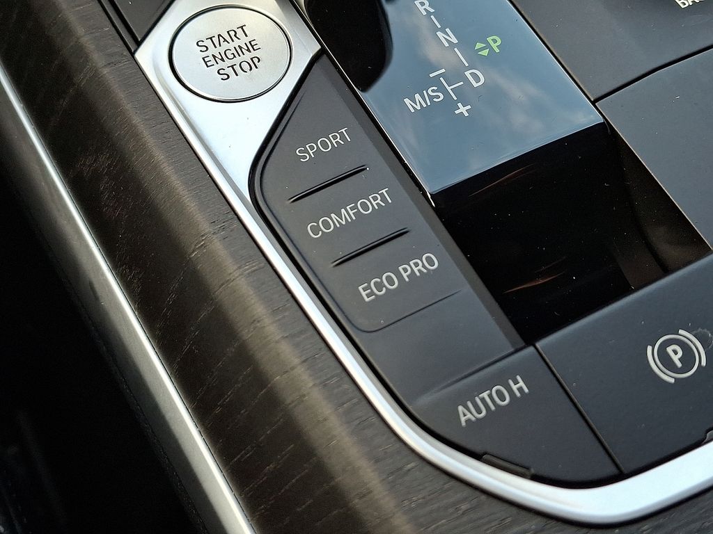 Thumbnail: 2022 BMW 4 Series - 24