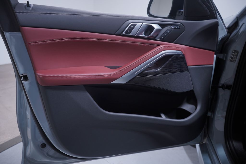 2024 BMW X6 xDrive40i 16